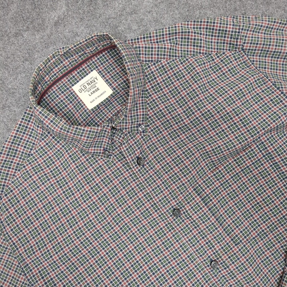 Old Navy Men's Plaid Long‎ Sleeve Button Down Shirt Large Made in Indonesia